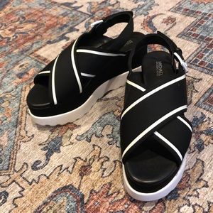 👟 Sporty Michael Kors Wedges